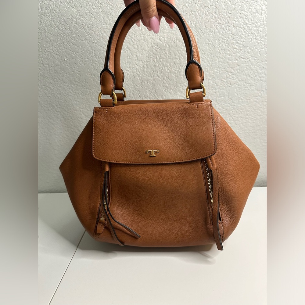 TORY BURCH Half Moon Medium Satchel Crossbody Bag